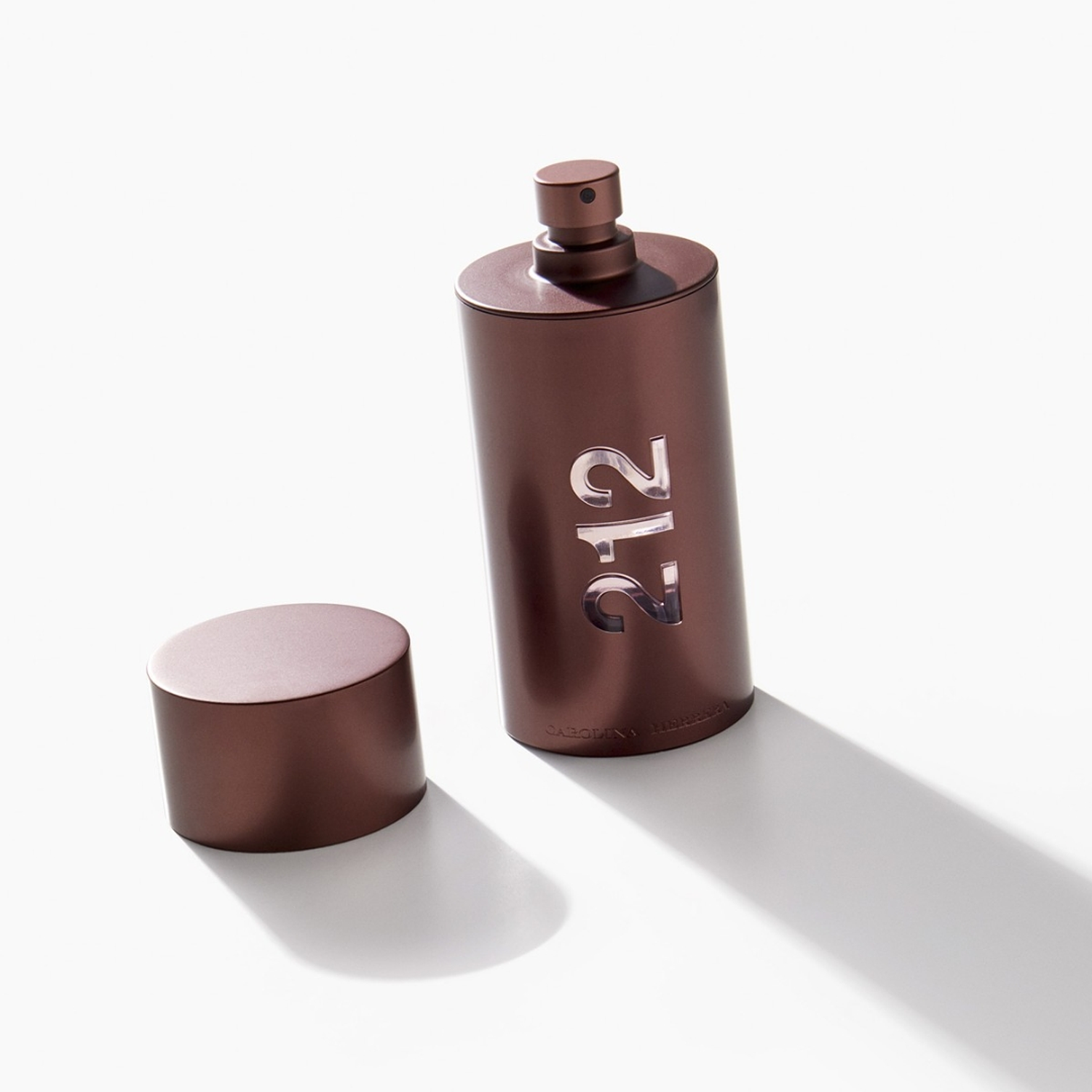 Carolina Herrera 212 Sexy Men Eau de Toilette 4