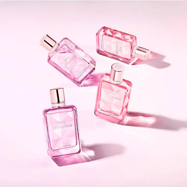 Givenchy Very Irrésistible Woman Eau de Toilette 4
