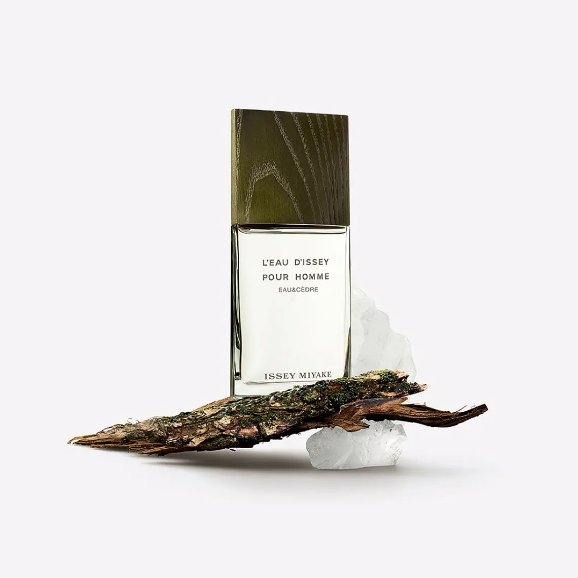 Issey Miyake  l'Eau d'Issey Pour Homme Eau & Cedre Man Eau de Toilette Intense 3