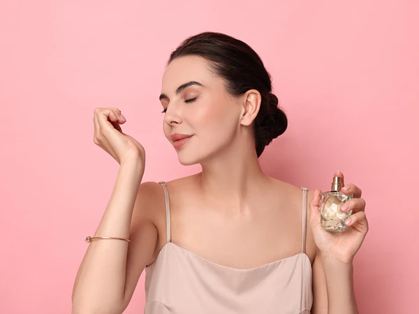 Perfumes Que Alteram o Humor: O Que Diz a Ciência Sobre o Poder das Fragrâncias