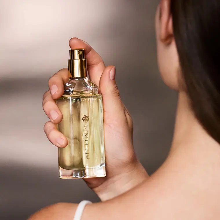 Estée Lauder White Linen Eau de Parfum 3