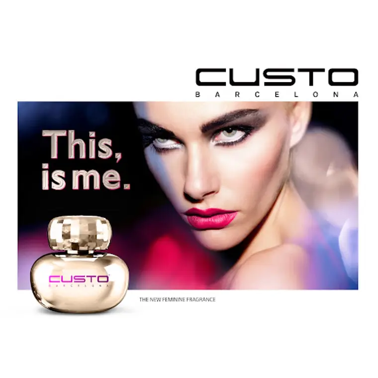 Custo Barcelona This Is Me Eau de Parfum + Bolsa de cintura 3