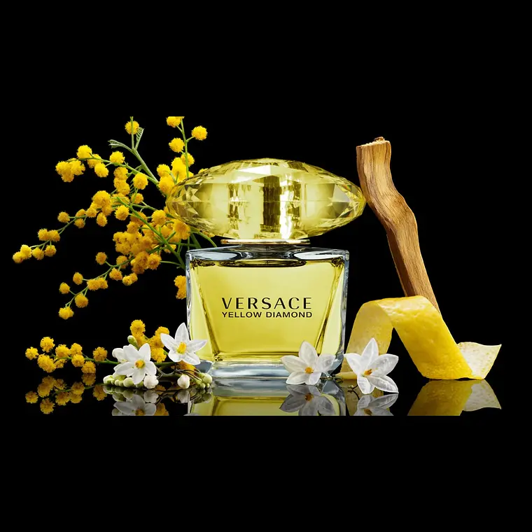 Versace Yellow Diamond Eau de Toilette 3