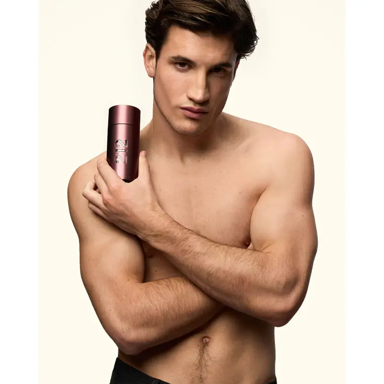 Carolina Herrera 212 Sexy Men Eau de Toilette 3
