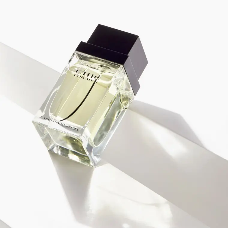 Carolina Herrera Chic For Men Eau de Toilette 4