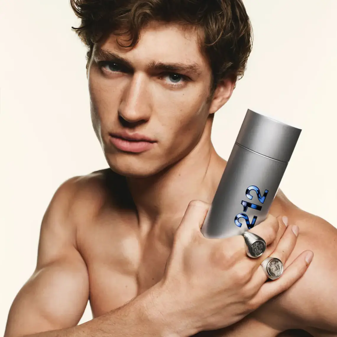 Carolina Herrera 212 Men NYC Eau de Toilette 2