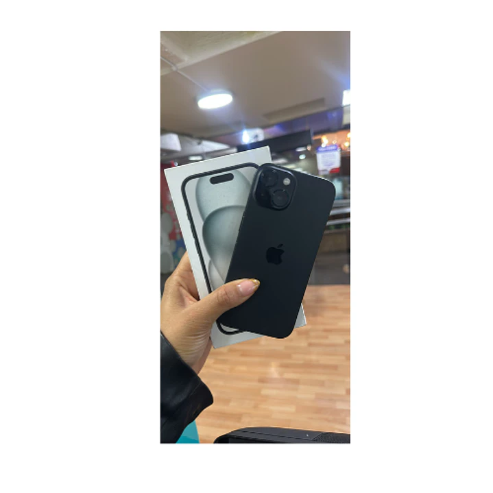 iPhone 15 Black 512 Gb Reacondicionado 4