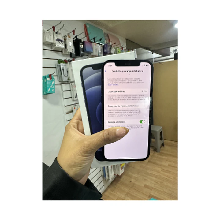 iPhone 12 Black 64 GB  3