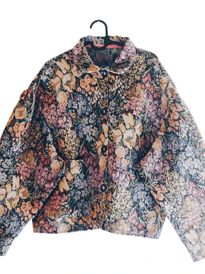Chaqueta floral 