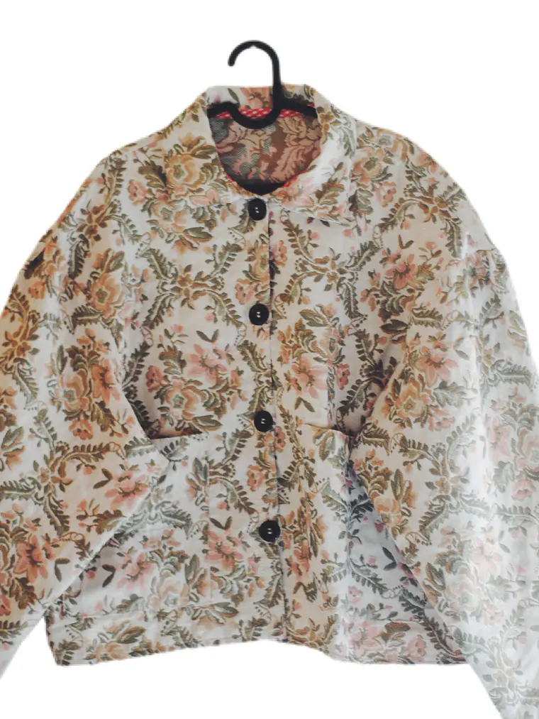 Chaqueta florecitas  1