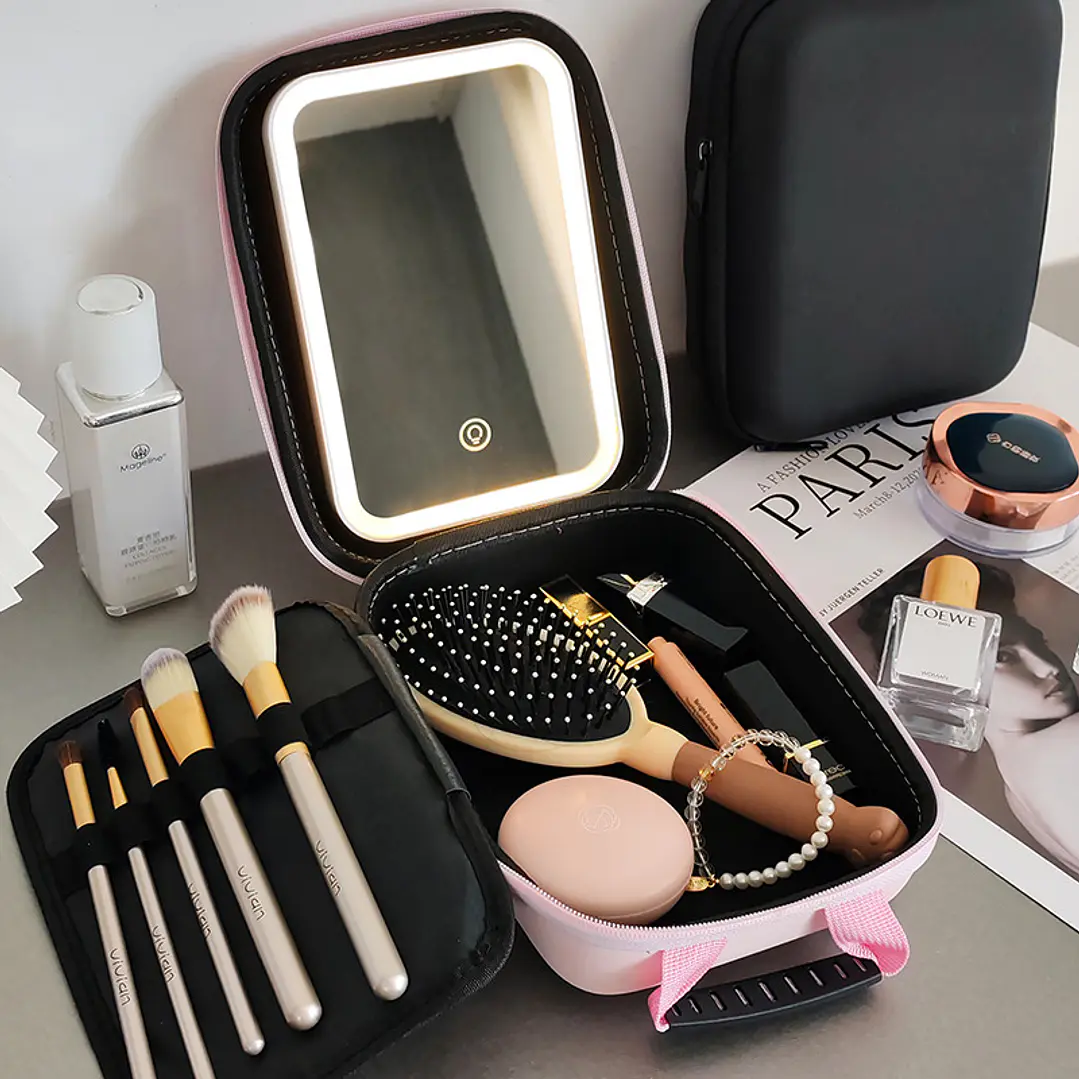 COSMETIQUERA MALETA LED 1
