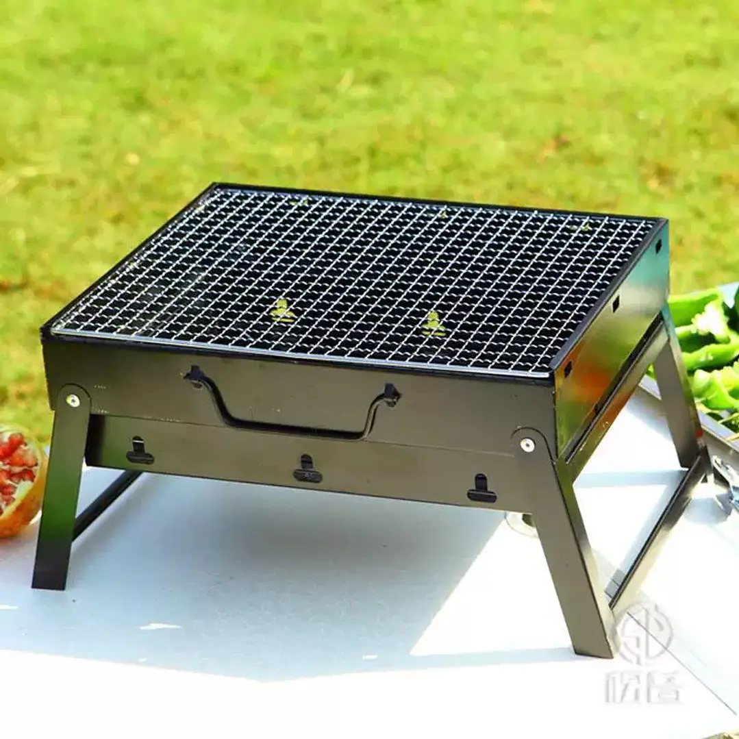 PARRILLA PORTÁTIL PLEGABLE  2