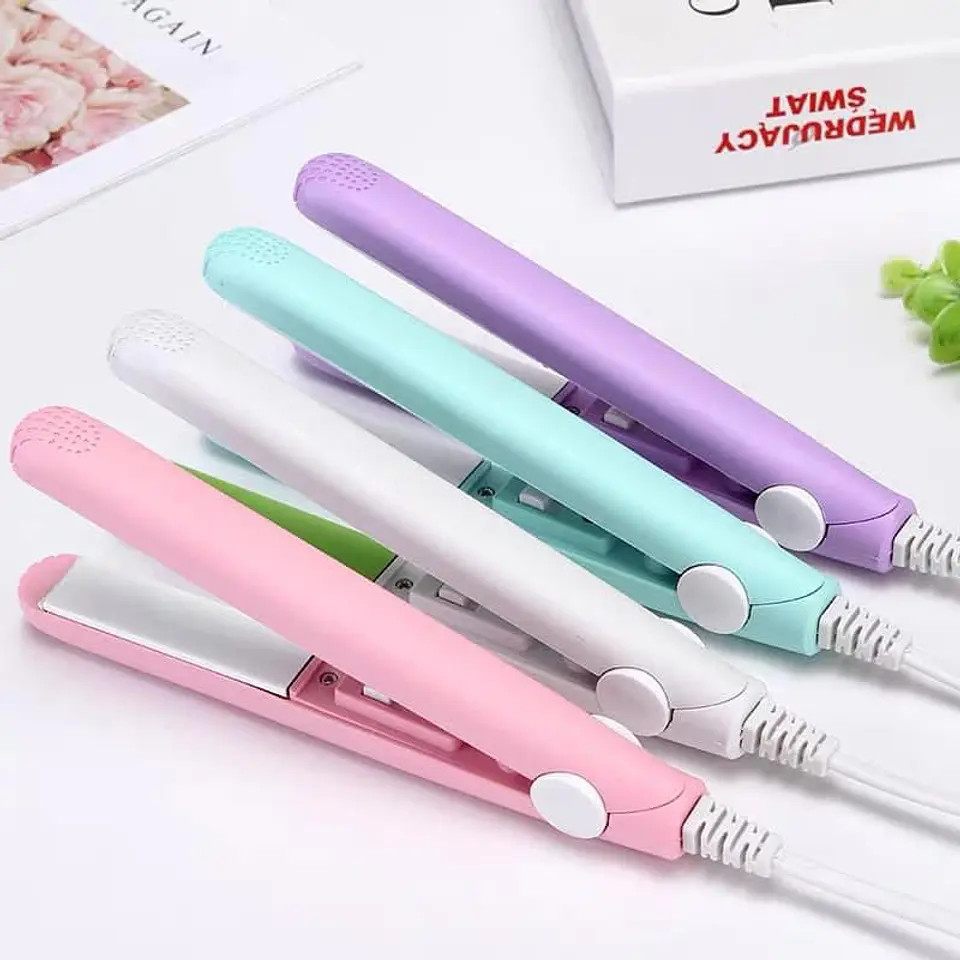 MINI PLANCHA ALISADORA KAWAI 1