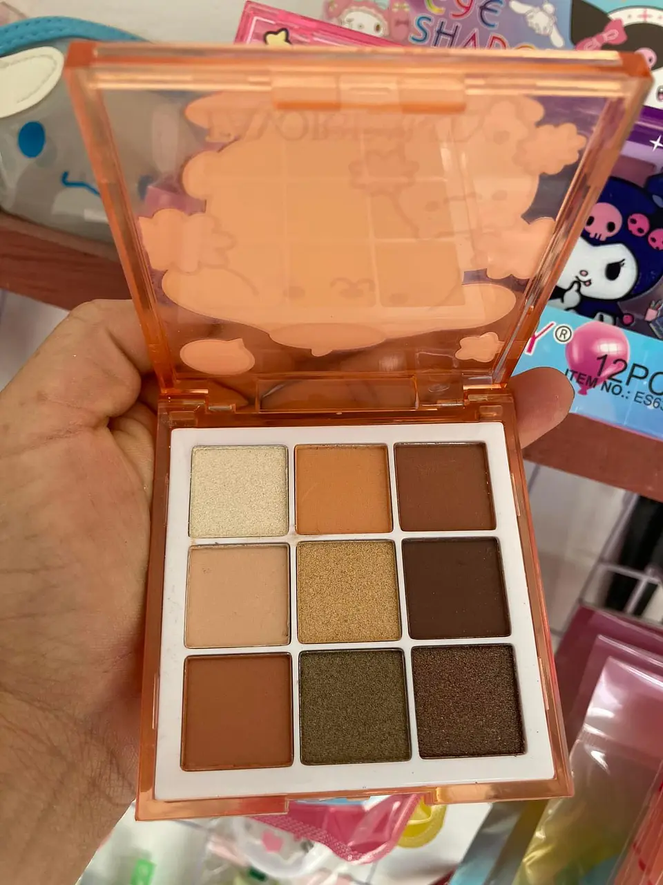SET DE SOMBRAS SANRIO 9 COLORES  7