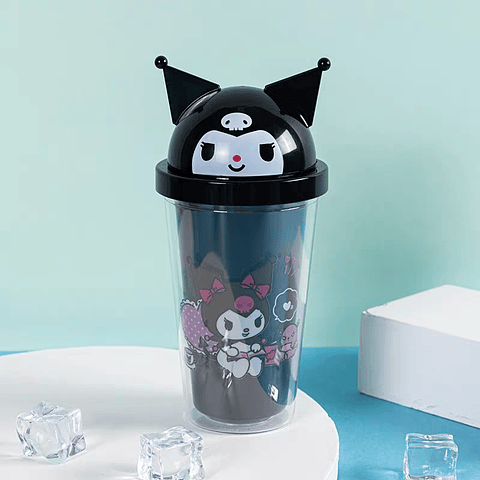 VASO ACRILICO CON TAPA KUROMI 