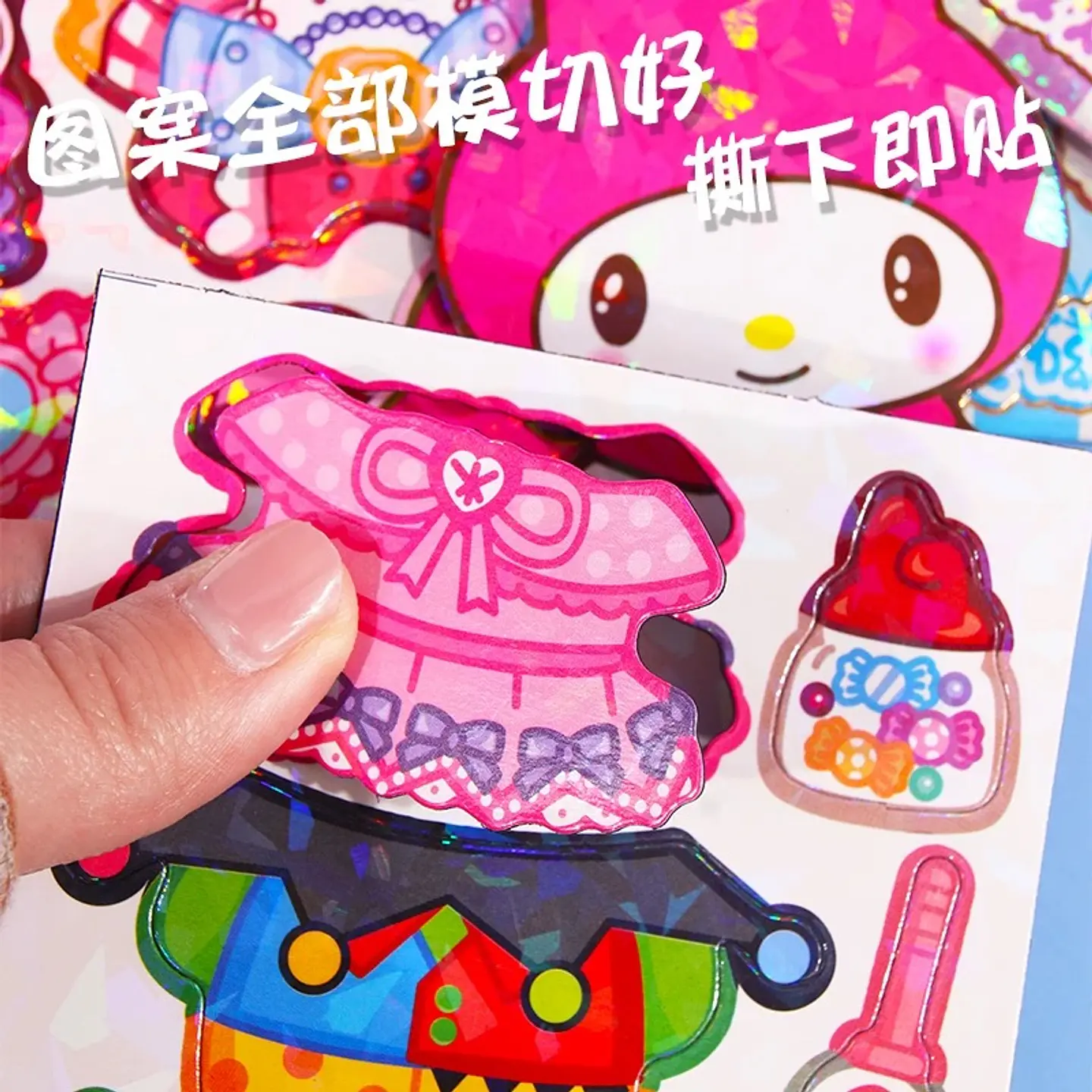 JUEGO PARA VESTIR IMANTADO KUROMI Y MY MELODY 4