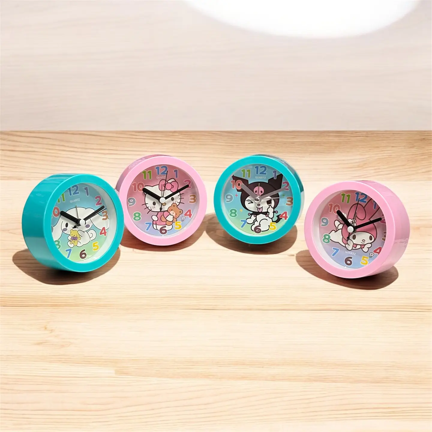 RELOJ SANRIO CON DESPERTADOR 1