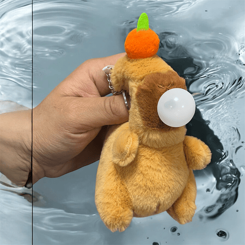 LLAVERO CAPYBARA COME CHICLE 14CM