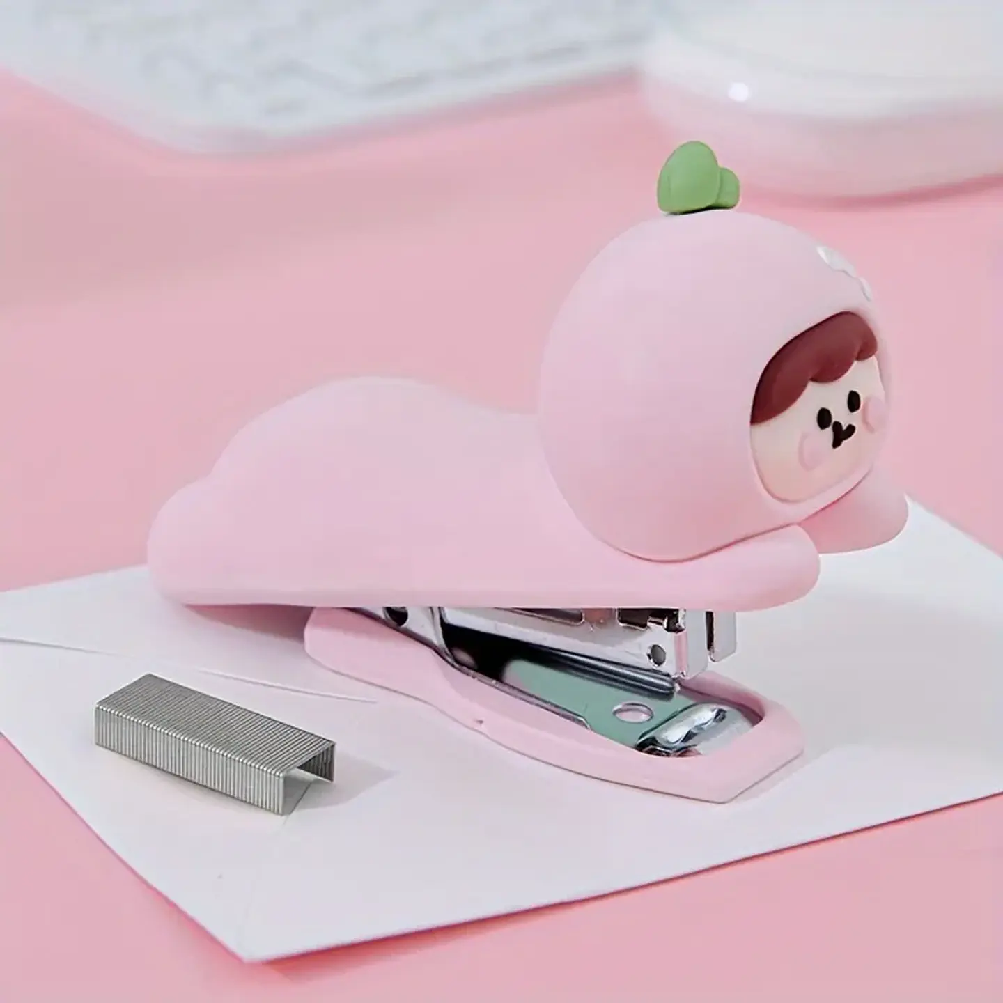 CORCHETERO MINI ROSA MELOCOTÓN KAWAI 750grapas 1