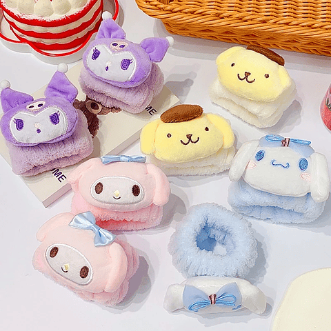 MUÑEQUERA SKINCARE SANRIO 