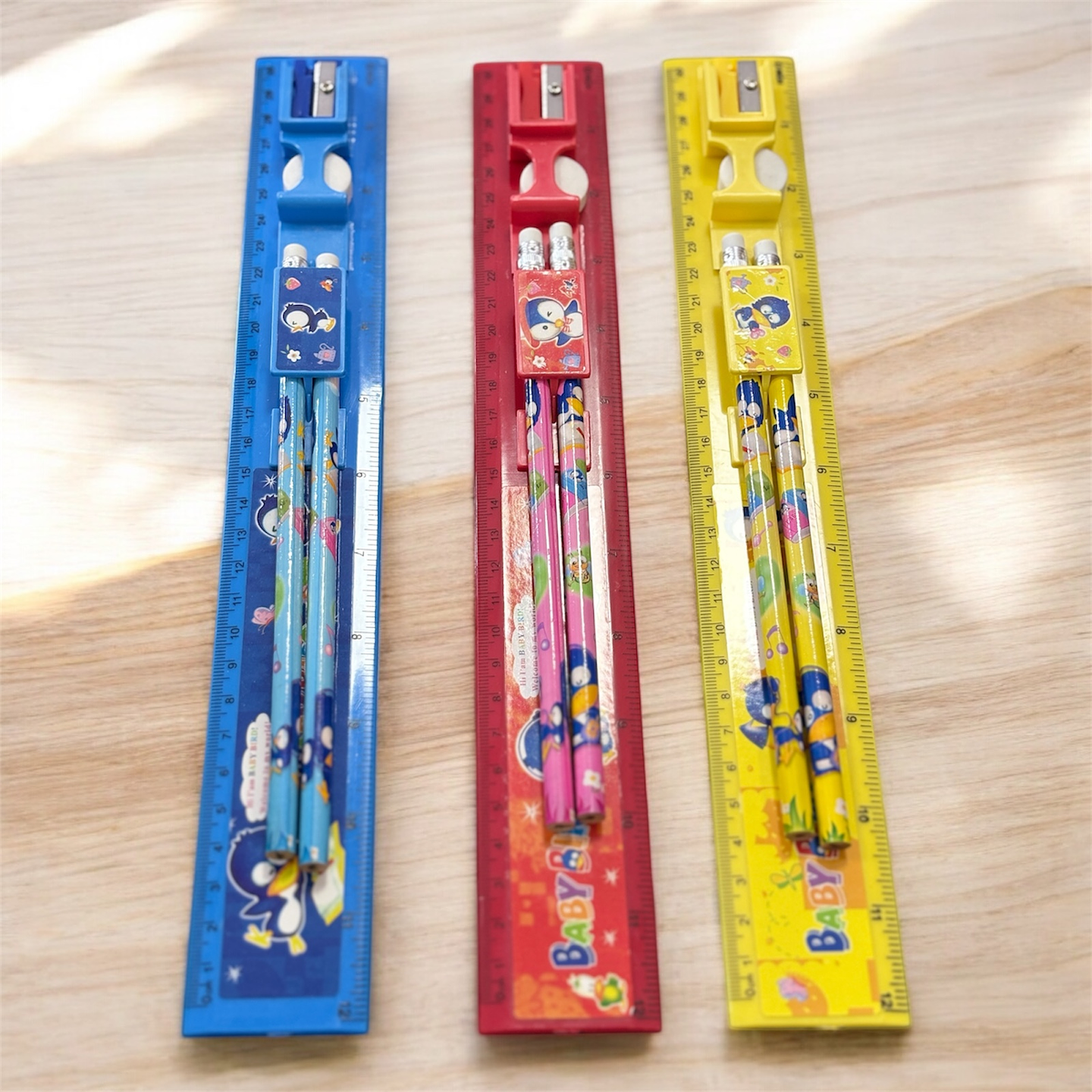 SET ESCOLAR ANTIPERDIDA REGLA, GOMA, SACAPUNTA, LAPIZ  2