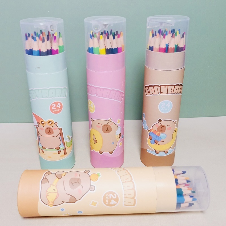 SET DE 24 COLORES CAPYBARA CON SACAPUNTAS 4