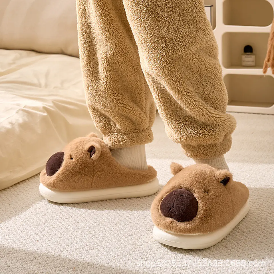 PANTUFLA CAPYBARA ADULTO 36/37 38/39 40/41 1