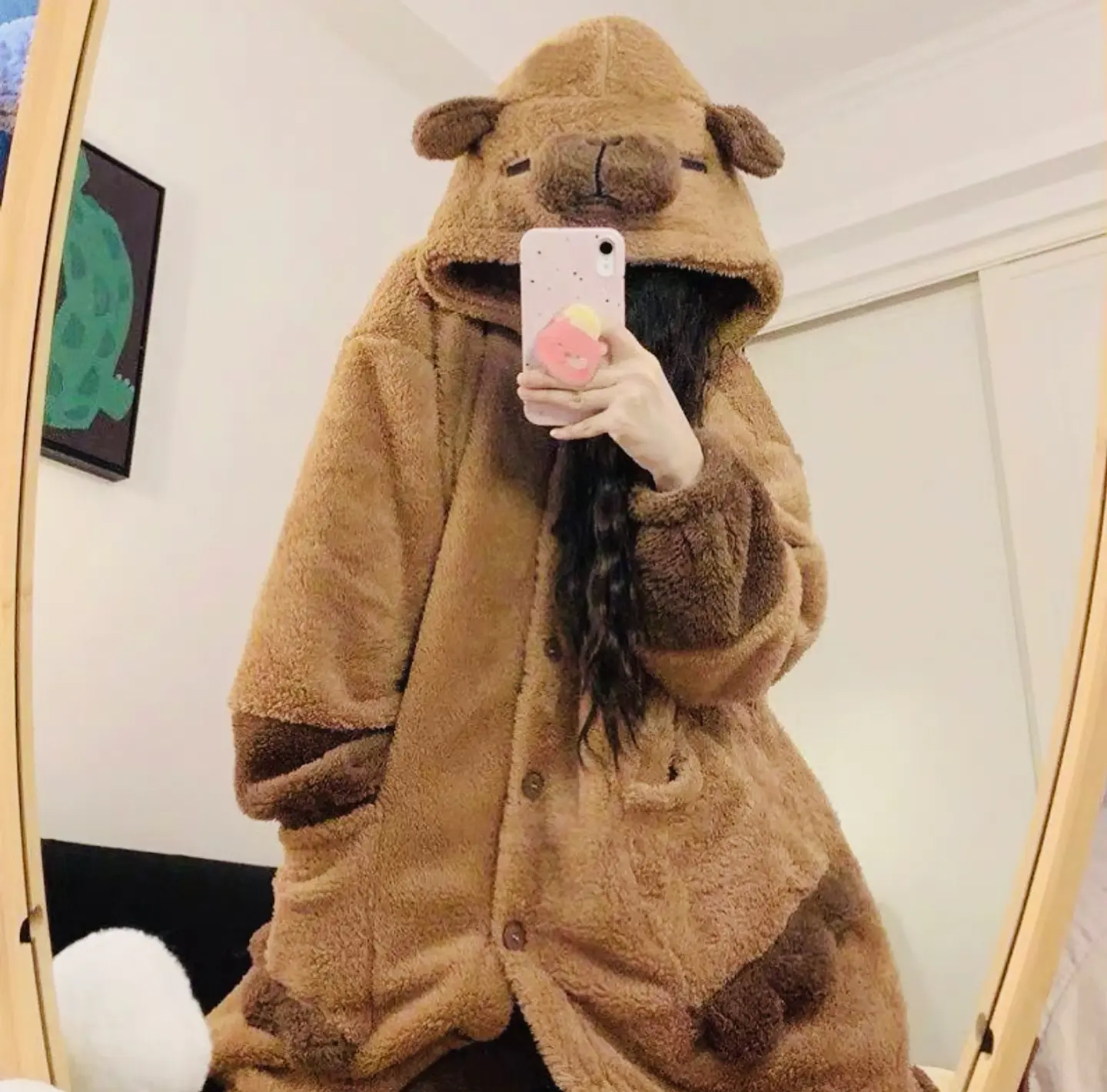 PIJAMA BATA CAPYBARA ADULTO 2