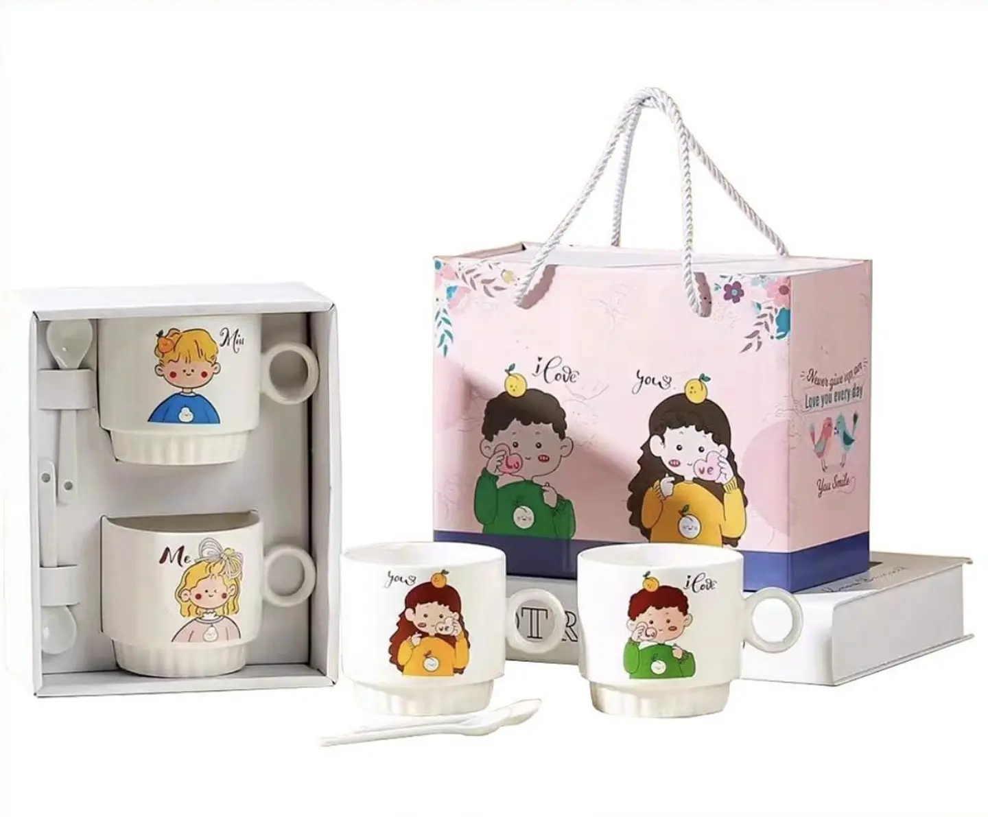 SET DE TAZAS + CUCHARITA PAREJA CAJA REGALO DÍA DEL NIÑO  1