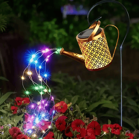 ADORNO REGADERA ESTACA SOLAR JARDÍN CALIDA-BLANCA-MULTICOLOR