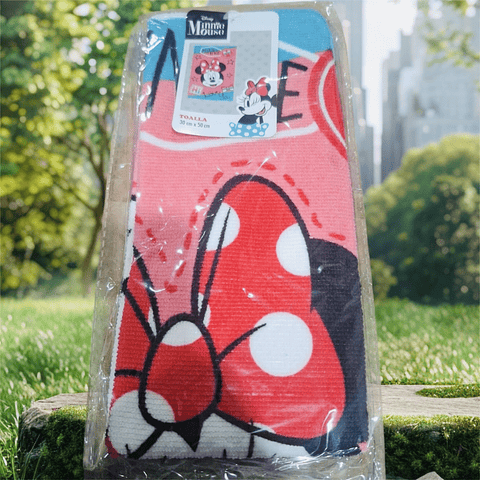 TOALLA ESCOLAR PARVULO MINNIE MOUSE ORIGINAL DISNEY 30x50 CALIDAD MICROFIBRA 