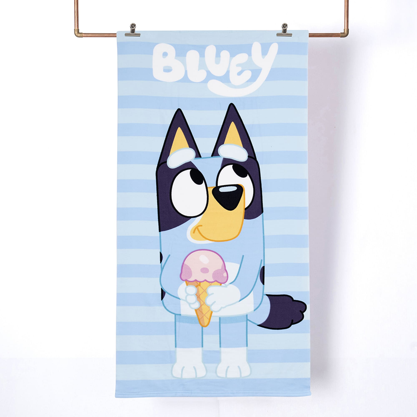 TOALLA PLAYA 70x140CM + BOLSO BLUEY DISNEY ORIGINAL CALIDAD MICROFIBRA  1