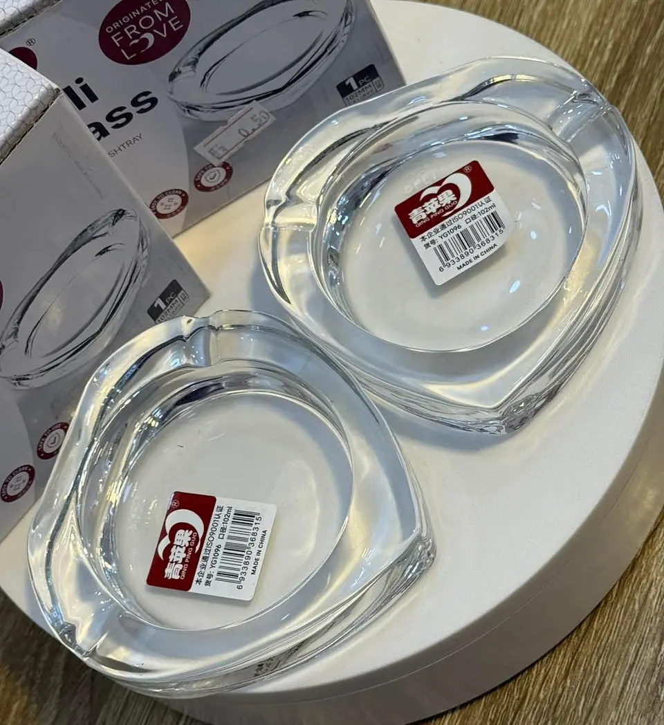 CENICERO DE CRYSTAL FORMA DE CORAZÓN 10x10.5CM 7