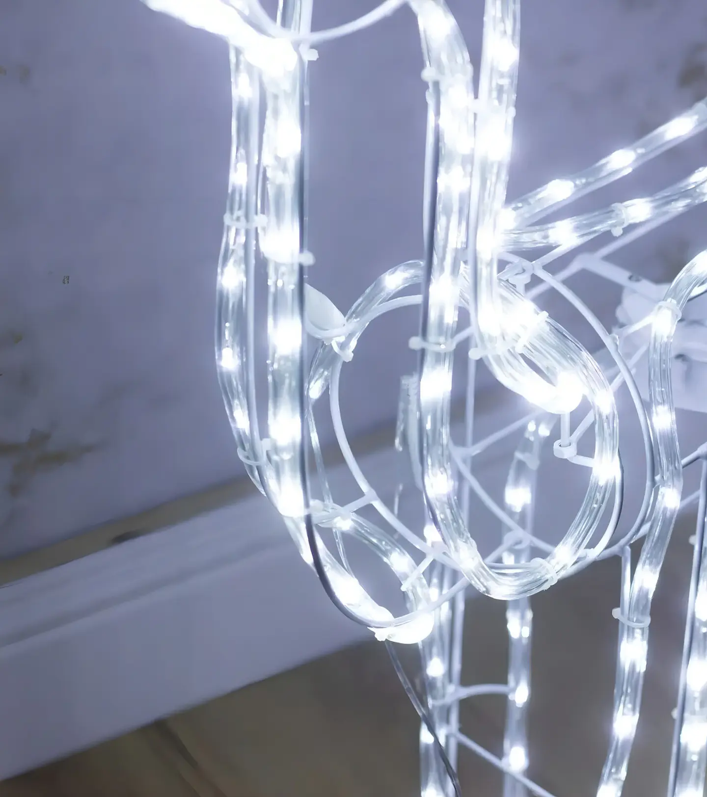 RENO CABEZA MÓVIL BLANCO 120x100CM 4