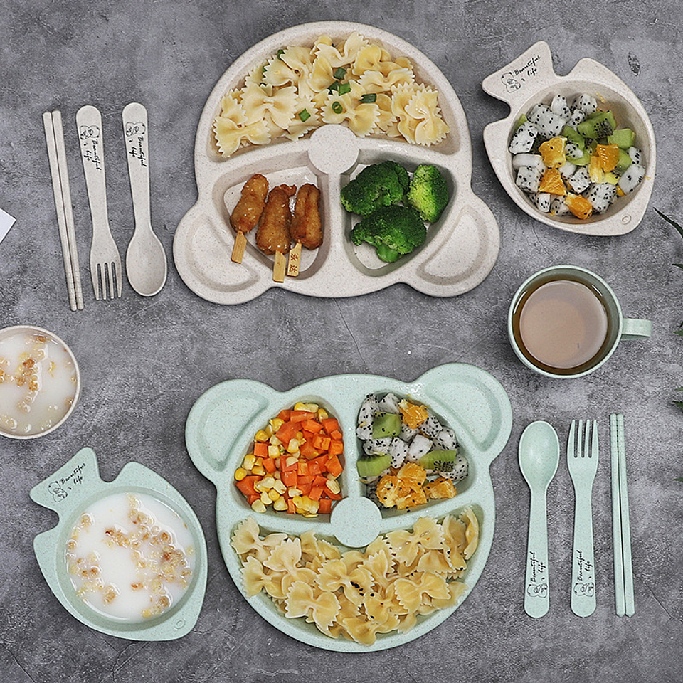 SET DE PLATOS DE BAMBÚ PARA NIÑOS EN CAJA 4