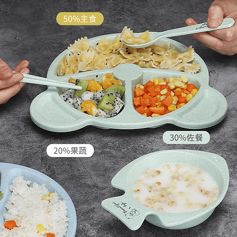 SET DE PLATOS DE BAMBÚ PARA NIÑOS EN CAJA