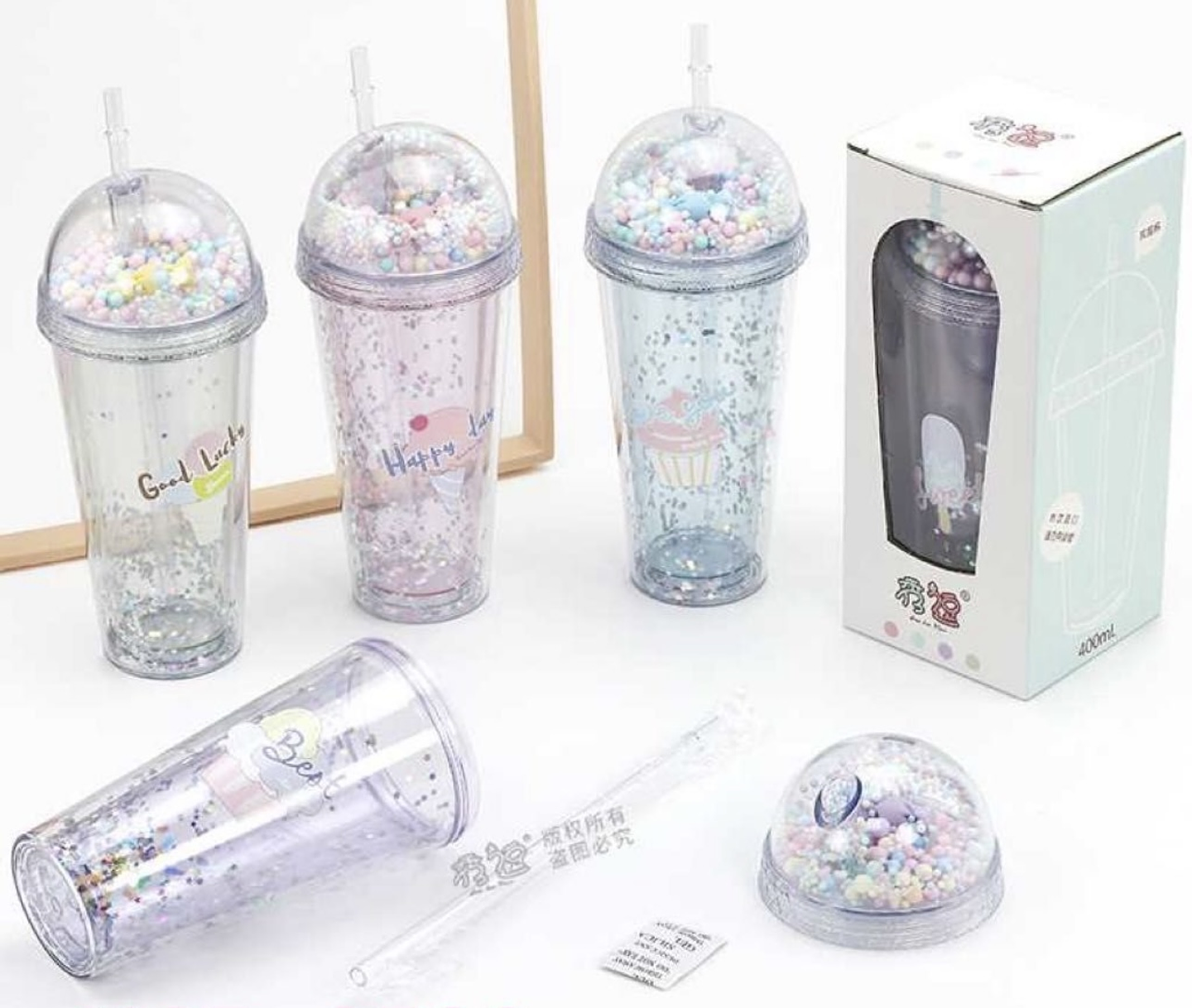 VASO DE ACRÍLICO KAWAI CON PERLAS DE PLUMAVIT CON CAJA  1