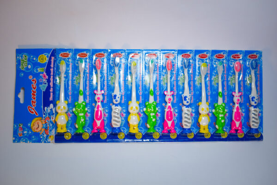 BLÍSTER CEPILLO DE DIENTES NIÑOS 12PCS 4
