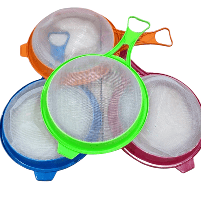 COLADOR DE PLÁSTICO GRANDE 