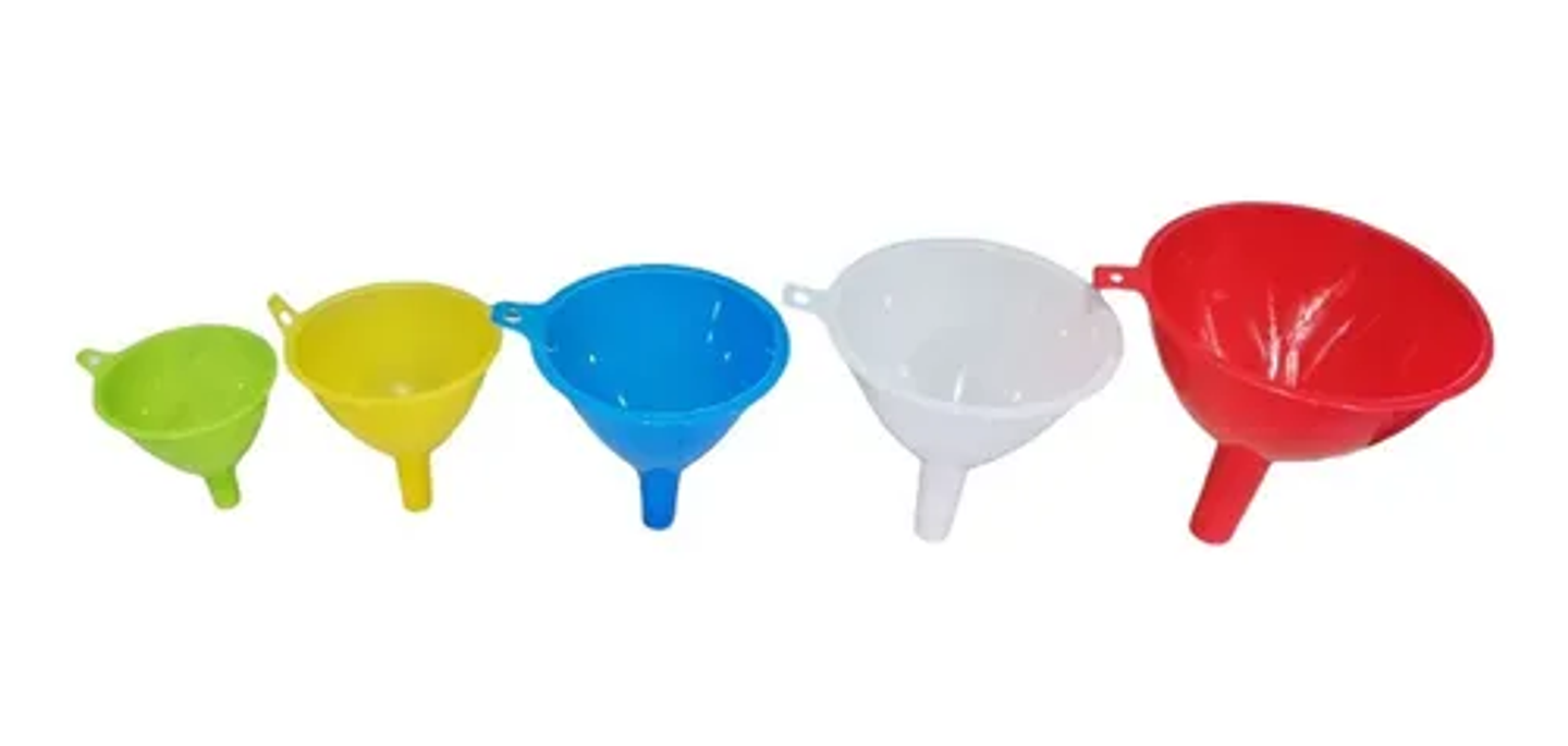 SET DE EMBUDOS COLORES 5PZS 4