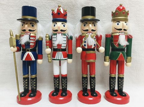 ADORNO COLGANTE CASCANUECES ROJOS CAJITA 4 UNIDADES 