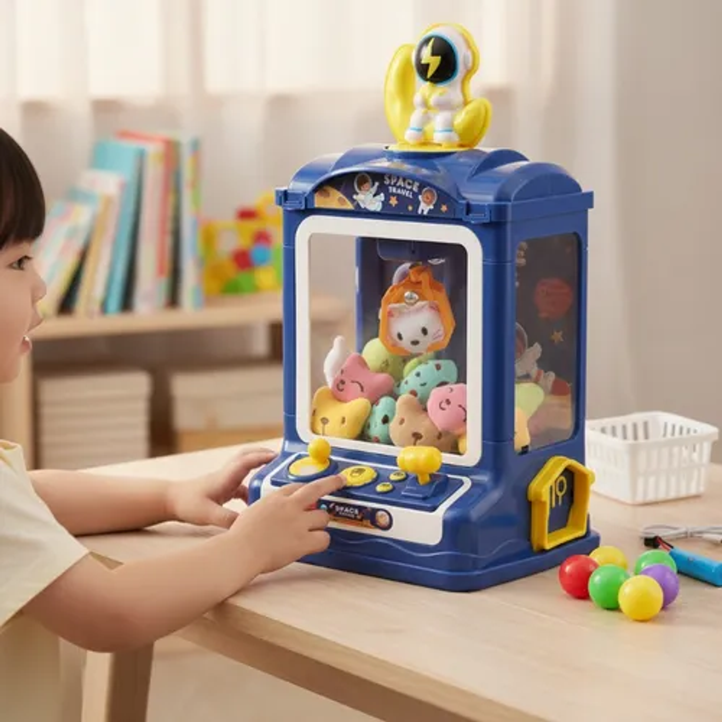 MAQUINA SACA PELUCHE KAWAI 4