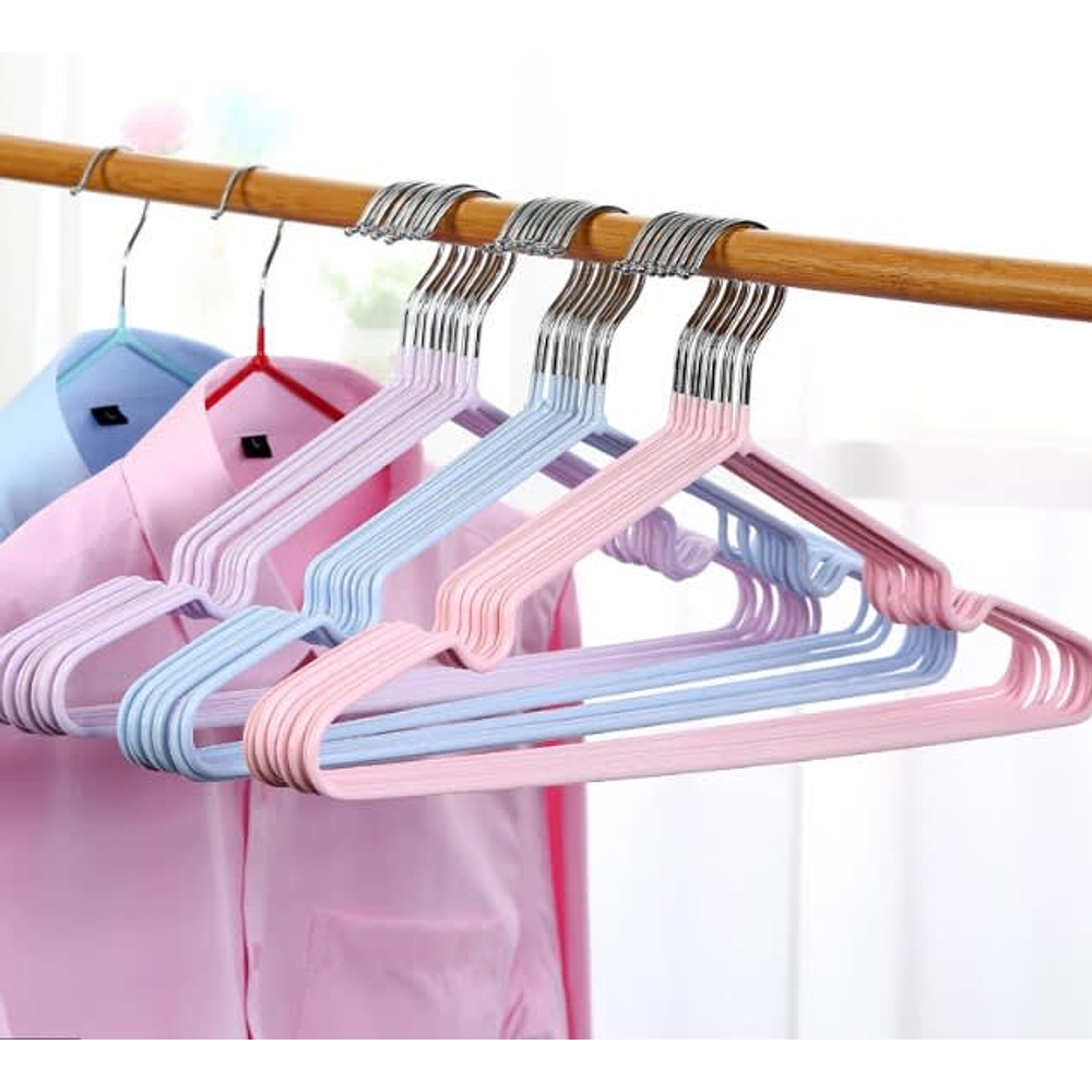 SET DE 10 COLGADORES DE ROPA ANTIDESLIZANTE 