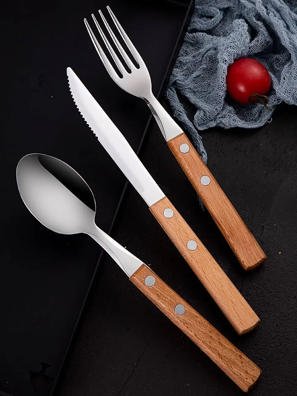 SET DE 3 PIEZAS CUCHARA, TENEDOR Y CUCHILLO DE ACERO INODIDABLE MANGO DE MADERA 2