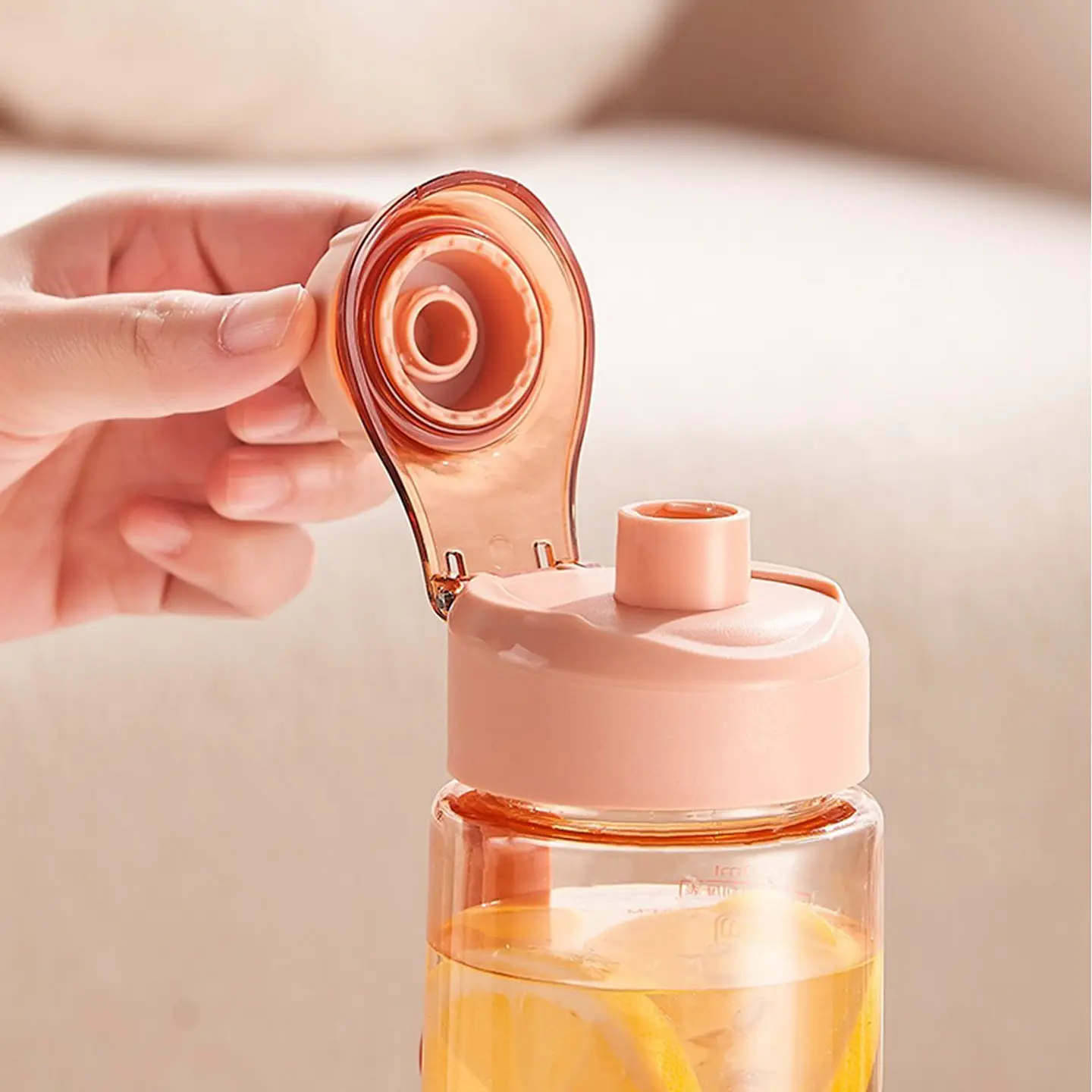 BOTELLA DE AGUA LISO HELLO CON FILTRO DE 700ML 2