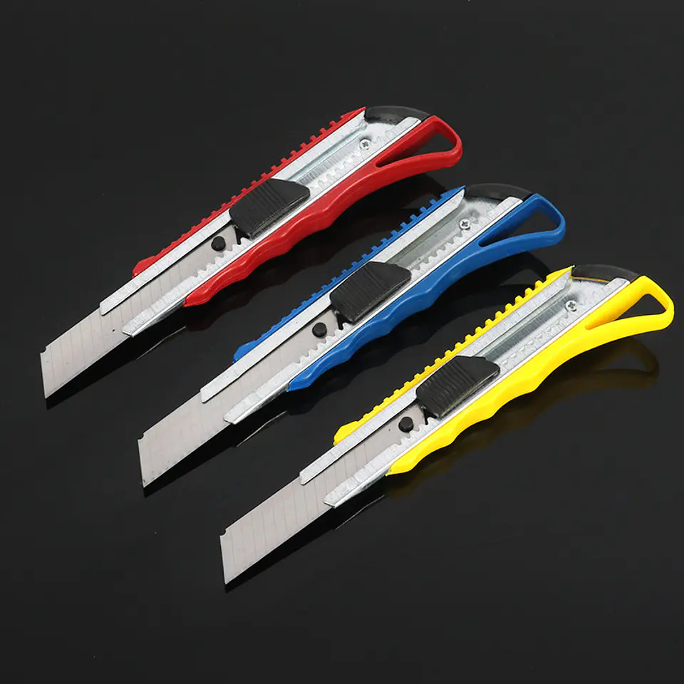 CORTA CARTON CALIDAD COLORES 18CM 7