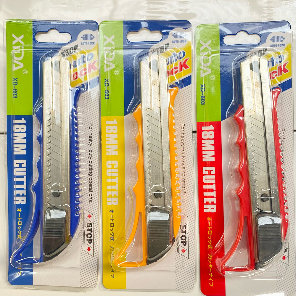 CORTA CARTON CALIDAD COLORES 18CM