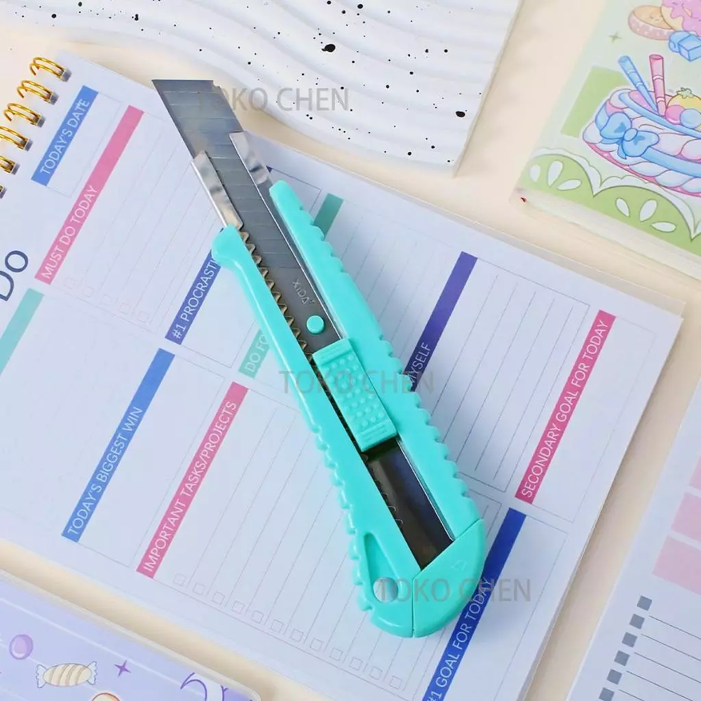 CORTA CARTON CALIDAD COLORES PASTEL 18CM