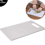 TABLA DE PICAR DE ACRÍLICO BLANCO DE ALTO IMPACTO 30x20CM