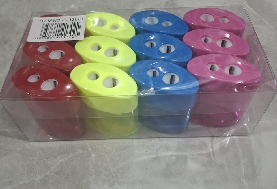 DOCENA SACA PUNTAS DOBLE CON CONTENEDOR  9